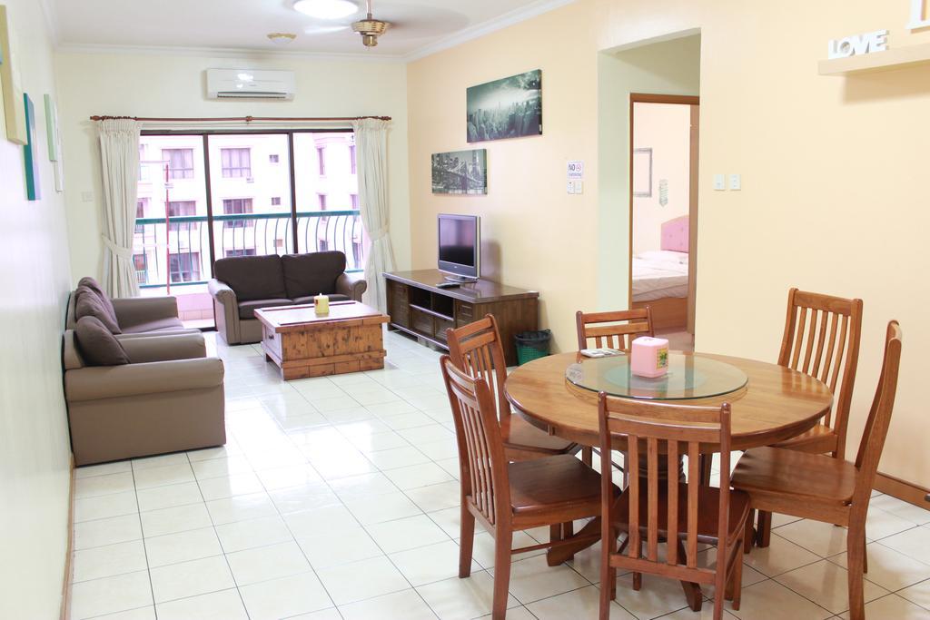 Marimari Marina Service Condo Кота Кинабалу Екстериор снимка