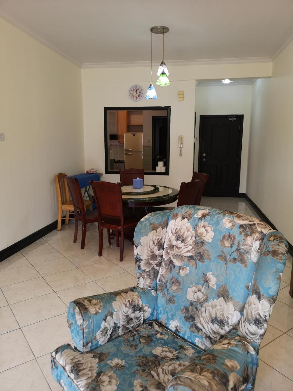 Marimari Marina Service Condo Кота Кинабалу Екстериор снимка