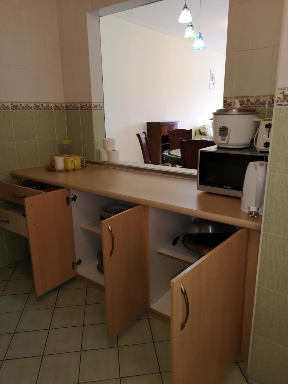 Marimari Marina Service Condo Кота Кинабалу Екстериор снимка